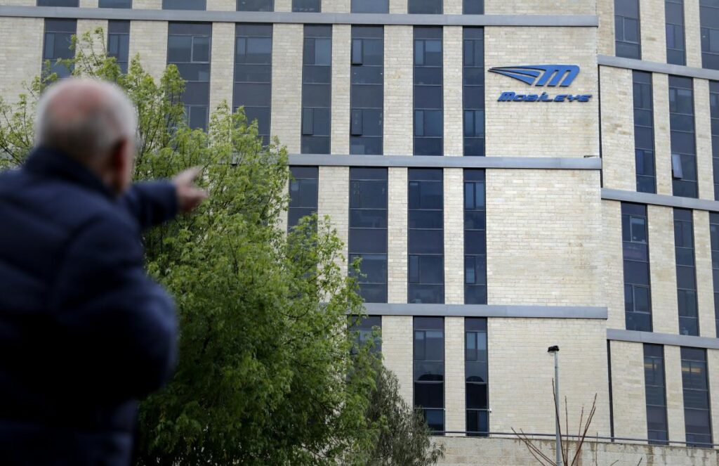 Intel-owned autonomous driving tech company Mobileye files for an IPO