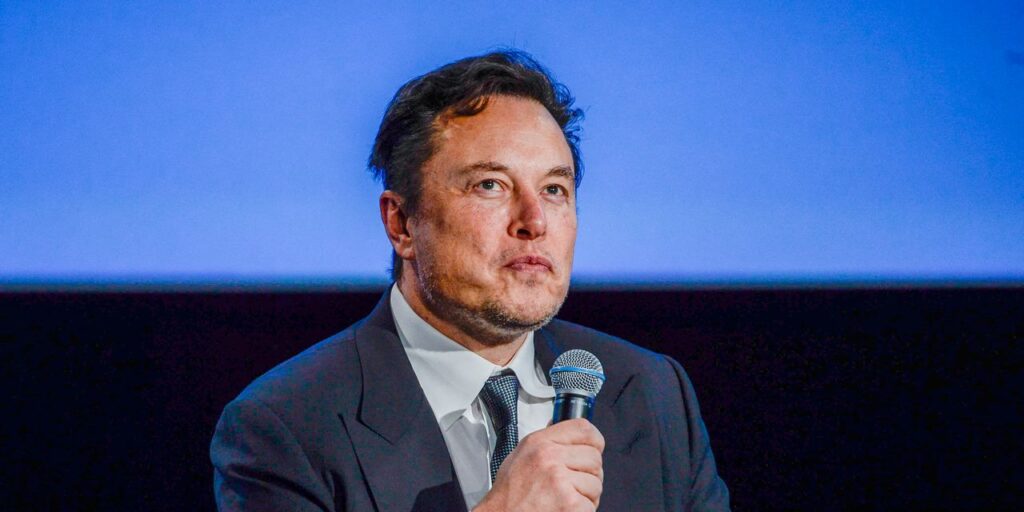 Opinion: Elon Musk pumps Tesla stock with ridiculous $4 trillion target. Is a dump coming next?