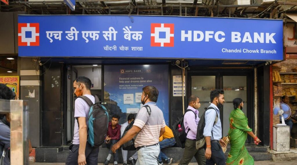 HDFC Bank logs 22.3 pc jump in Q2 net at Rs 11,125 cr on lower provisions