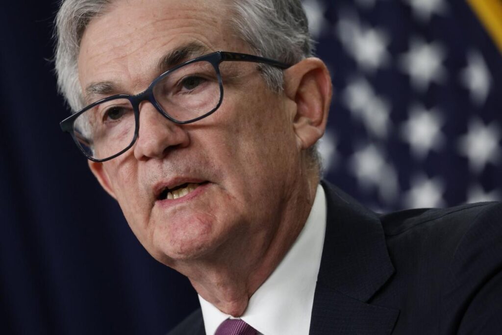 Powell Sees Higher Peak for Rates, Path to Slow Tempo of Hikes