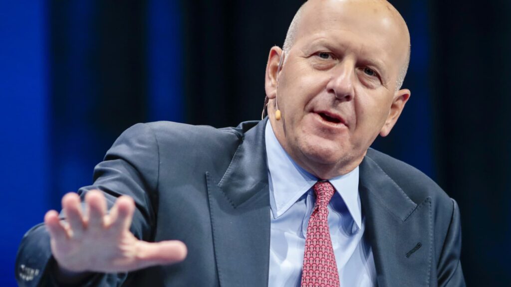 Goldman Sachs bonus pool shrinks