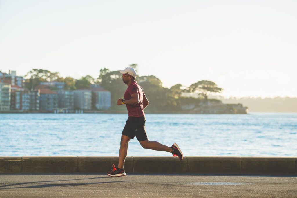 One-minute bursts of activity during daily tasks could prolong your life, says study