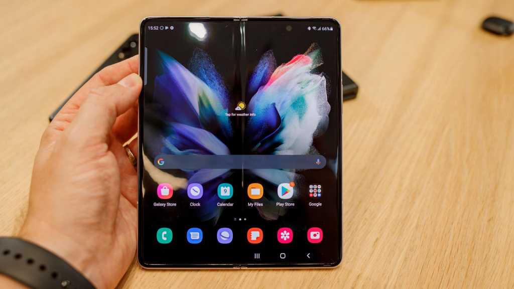 Best Samsung Galaxy Z Fold 3 Deals December 2022
