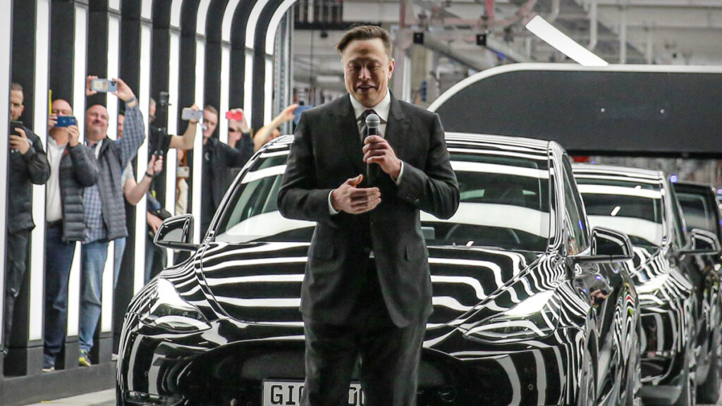 Elon Musk Sends Subtle Message to Disenchanted Tesla Shareholders