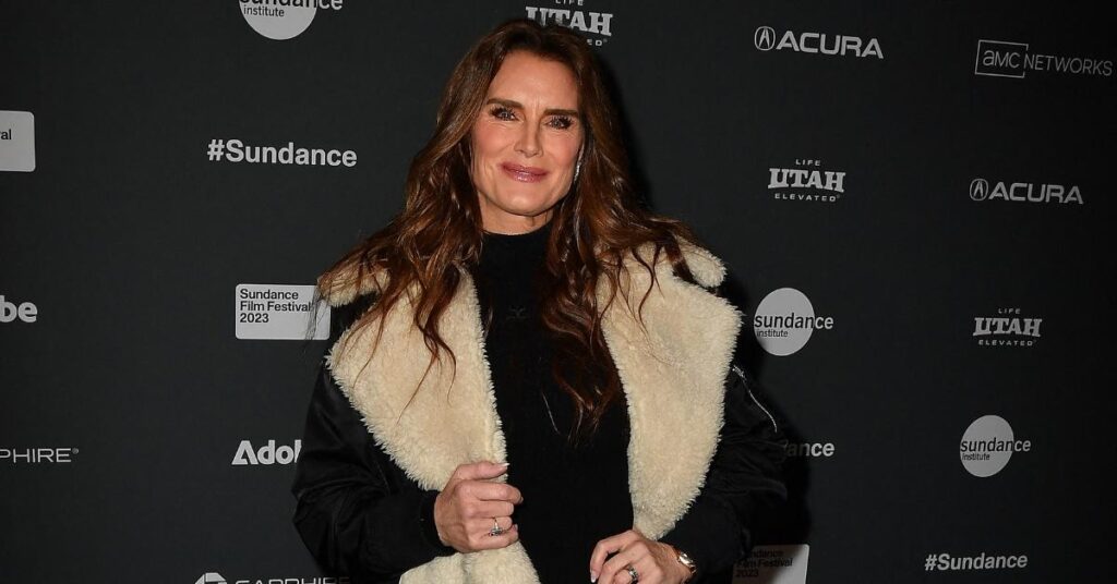 Brooke Shields 'In Anguish' While Helping Late Mother Battle Booze Problem: Source