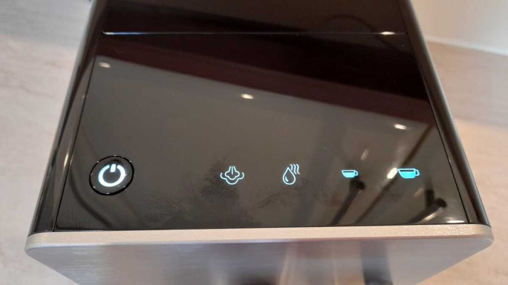 View of the Beko Bean to Cup Coffee Machine on a kitchen worktop