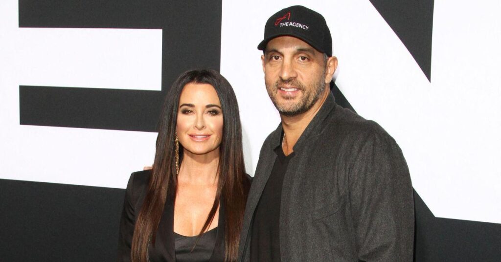 Kyle Richards and Mauricio Umansky Issue Statement Confirming Separation