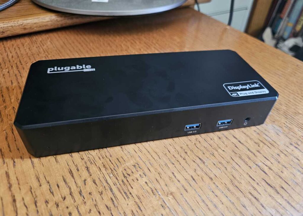 Plugable UD-6950PDZ USB-C Triple Display docking station