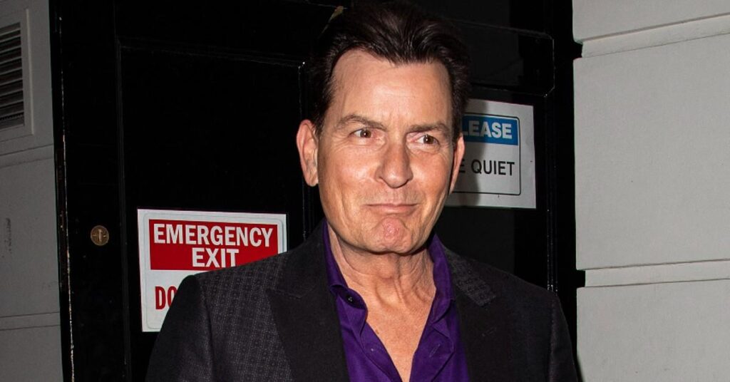 Charlie Sheen Eager to Get 'Saggy' Neck Fixed: Report