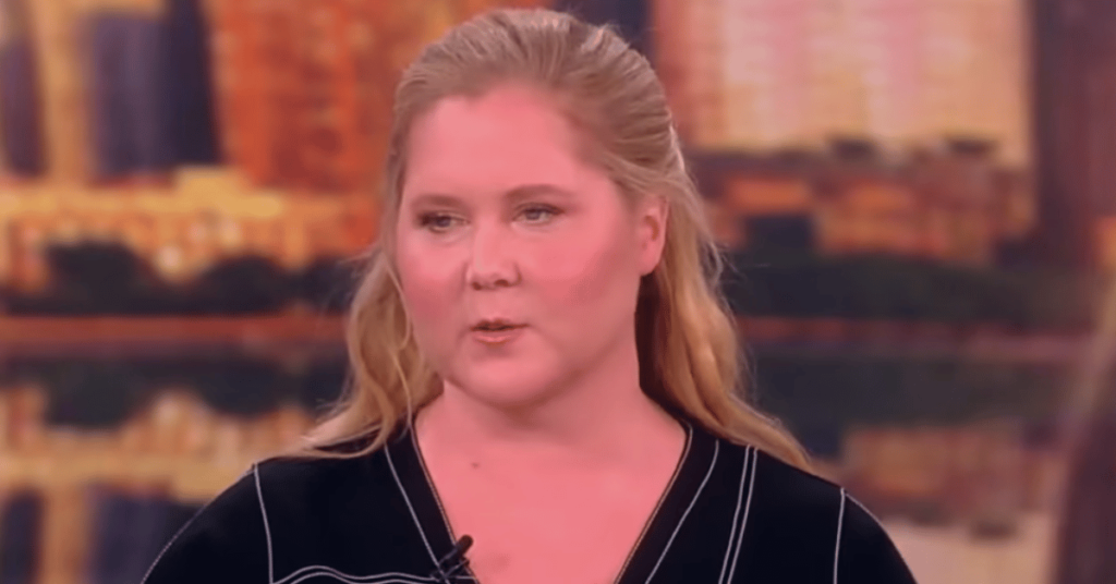 Amy Schumer Breaks Silence on Shocking 'Swollen' Face