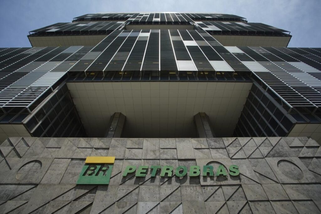 Brazil Markets Are World’s Worst After Petrobras Dividend Sends Shockwaves