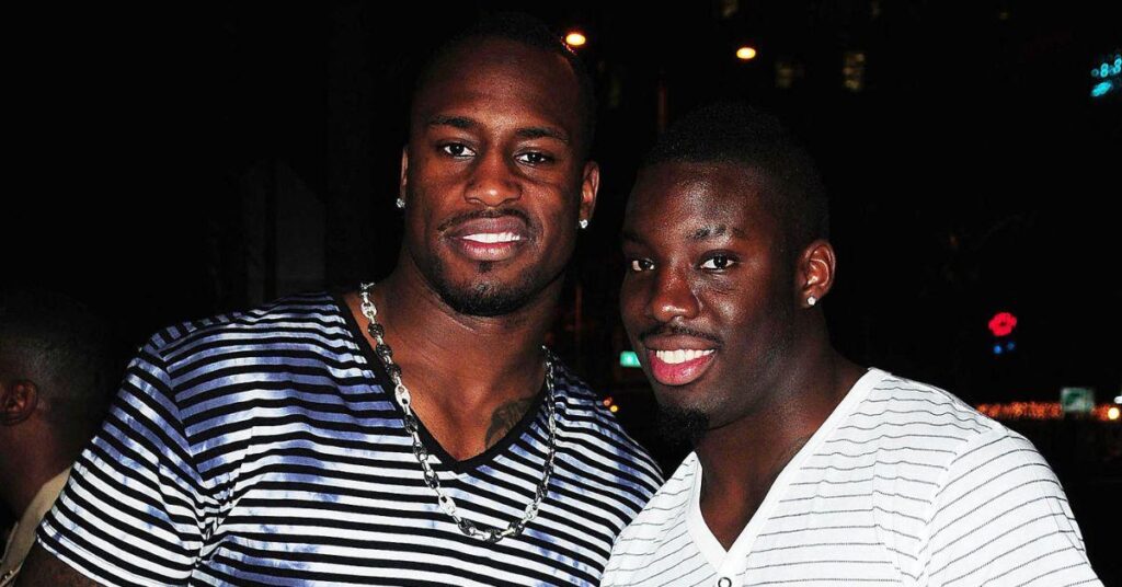 Vontae Davis Collapsed Post-Sauna, Says Brother