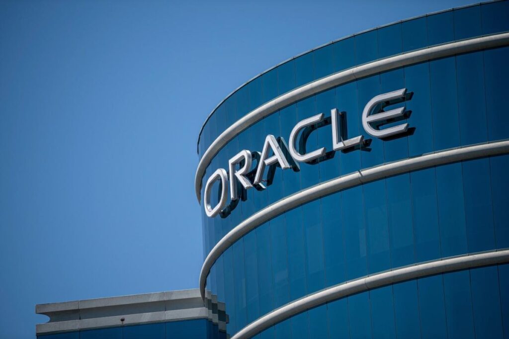 Oracle Jumps After Results, Deals Validate Cloud Effort