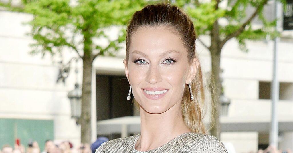 Gisele Bündchen Spotted Getting Cozy With Jiu-Jitsu Trainer Boyfriend Following Breakup Rumors