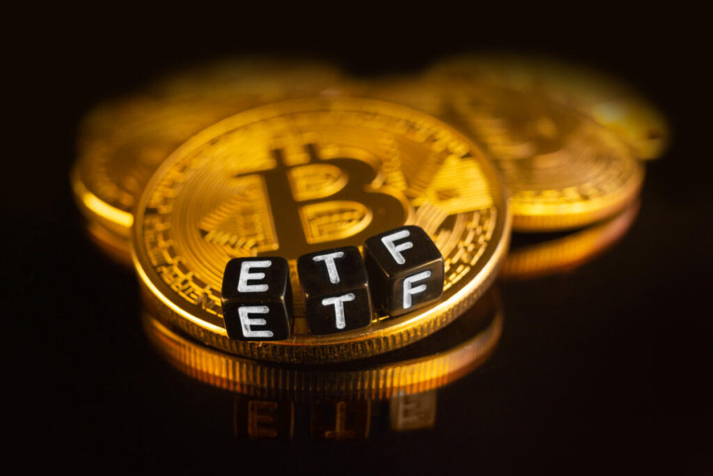 Spot Bitcoin ETFs Turn Negative as BTC Price Tumbles