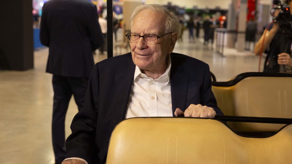 Warren Buffett's Berkshire trims Bank of America stake for the first time since 2019 after strong rally