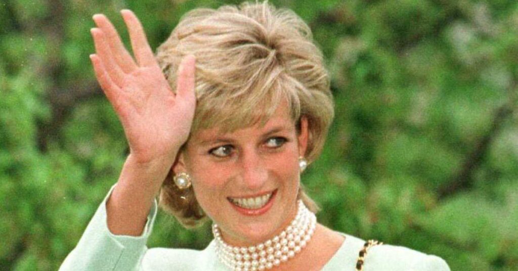 Princess Diana's Private Letters Revealed She Predicted Her Own Death