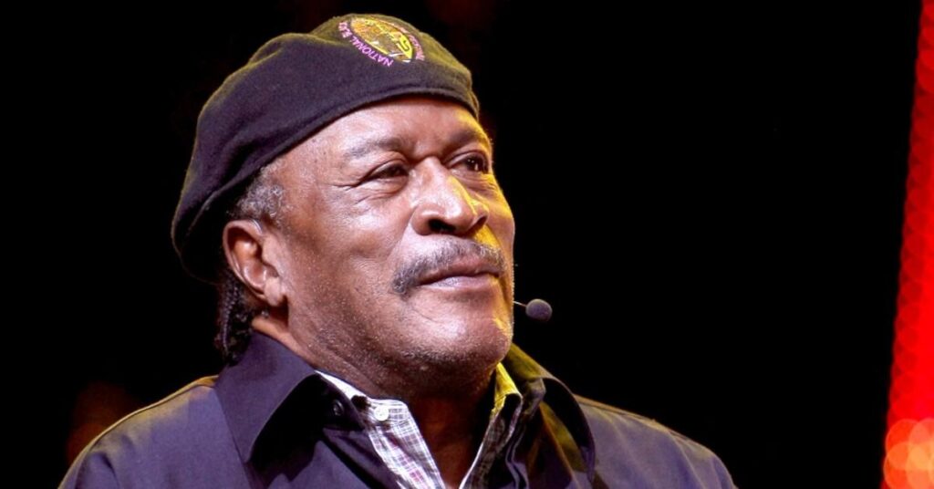 John Amos Died Amid Raging Family Fued As Warring Daughter Unaware Of Death