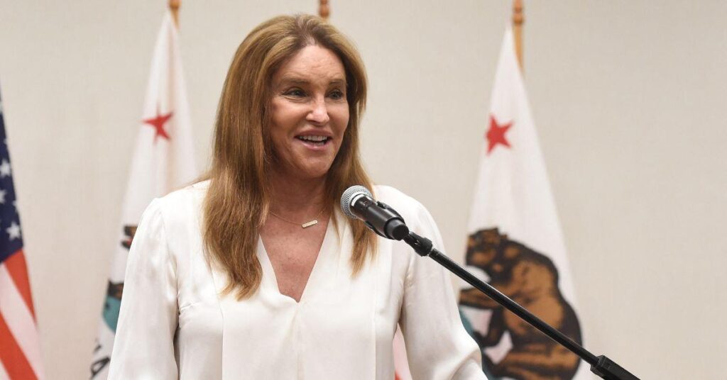 Caitlyn Jenner Criticized For 'Sagging Mess' Behind Photoshopped Snaps