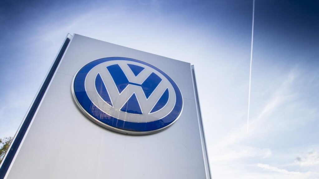 Volkswagen and IG Metall strike agreement on Germany cost cuts