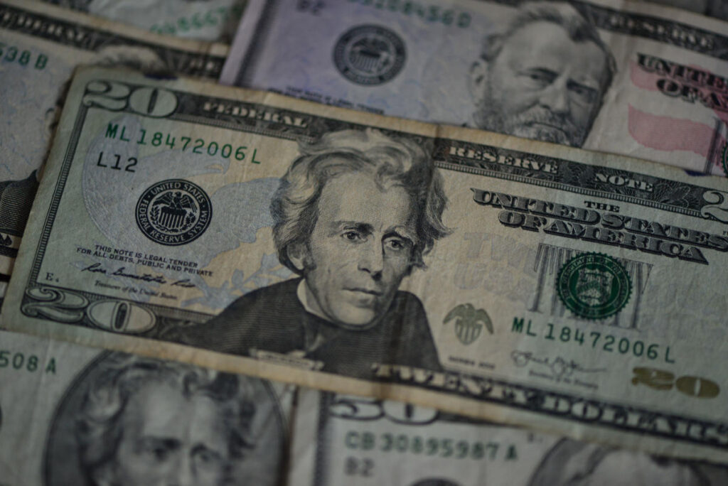 Dollar Eyes Best Year in Almost a Decade