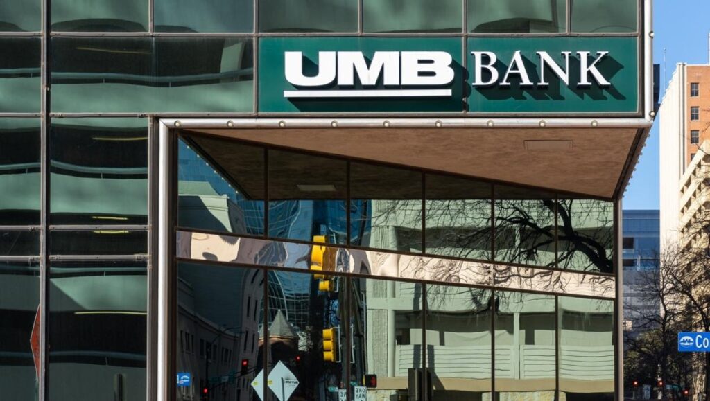 UMB gains approval for $2bn acquisition of Heartland Financial USA