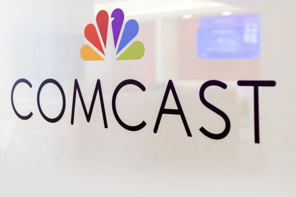 Comcast stock sinks as Peacock fails to add more subscribers, broadband losses disappoint