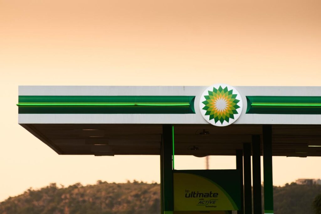 Activist Elliott said to build stake in struggling oil major BP