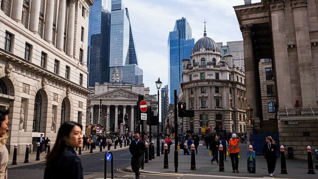 UK risks losing ground to rival fintech and crypto hubs, execs say