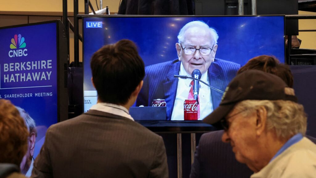 Berkshire Hathaway shares dip nearly 3% after shocking Buffett exit and an earnings decline