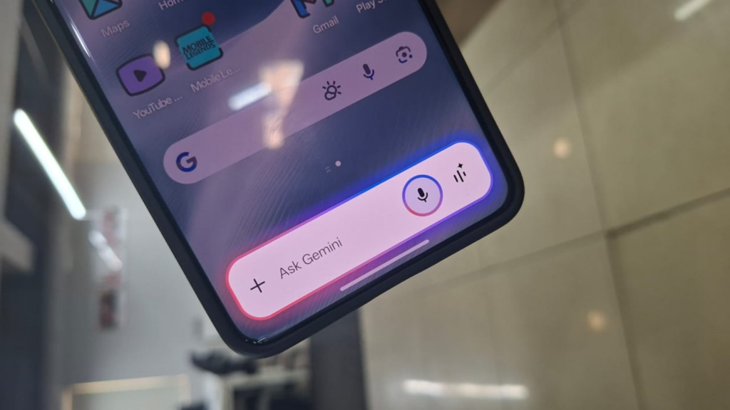 Gemini recently added Audio Overview to the free version of the AI chatbot.
