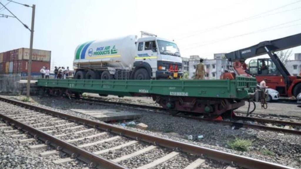 Of the three planned freight corridors, East-coast corridor is on the priority for approval: DFCCIL MD | Business News Dedicated Freight Corridor