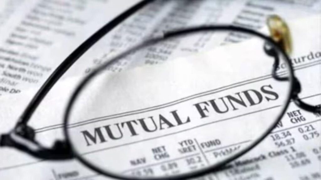 Equity mutual fund inflows decline 22% to 13-month low of Rs 19,013.12 crore in May: AMFI data | Business News mutual funds