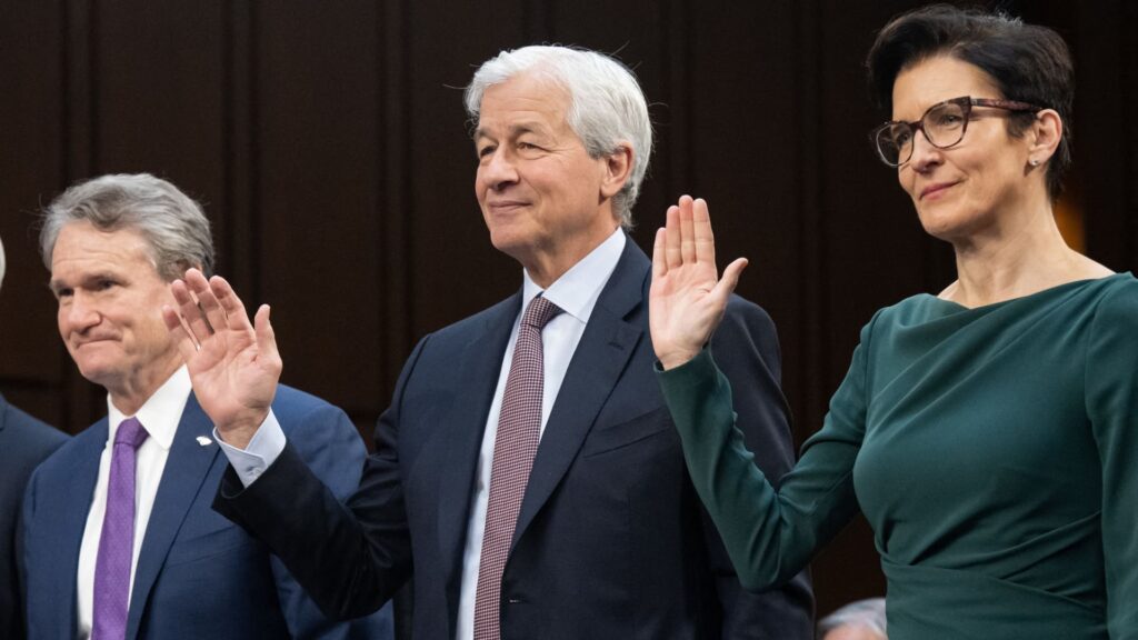 Banks are thriving so far in Trump’s economy. Here’s what that means Banks are thriving so far in Trump’s economy. Here's what that means