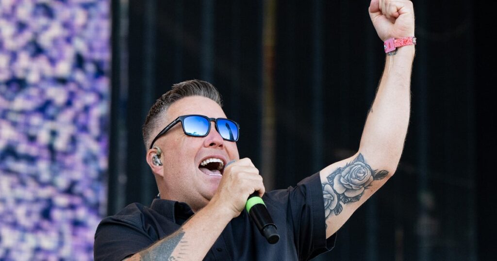 Iconic Punk Band Rips ‘First-Class Loser’ Trump In Live Performance