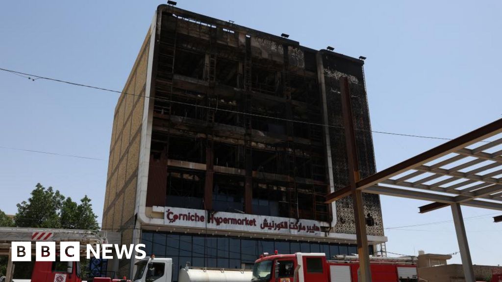 Shopping centre fire leaves 60 dead
