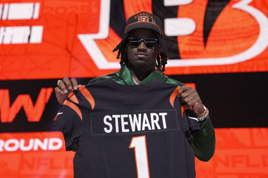 Mike Florio decrypts Bengals’ mindset as power struggle trumps roster need amid contract standoff