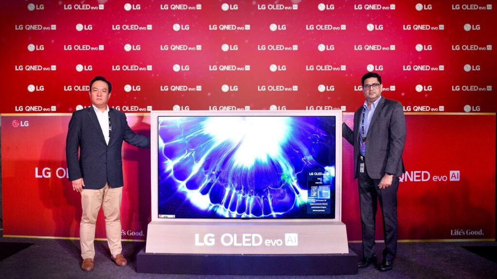 AI Picture Wizard and AI Sound Wizard automatically fine-tune display and audio settings based on your preferences. (Image: LG)