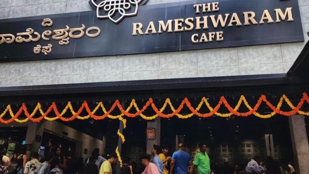 Customer says found worm in Rameshwaram Cafe food; owner says Rs 25 lakh extortion attempt | Bangalore News