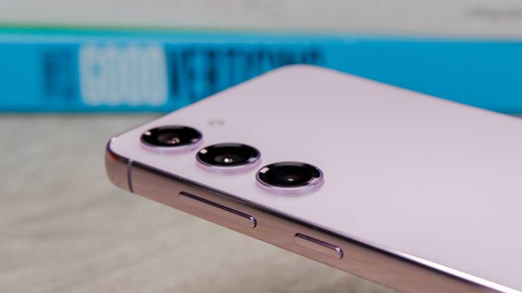 Samsung Galaxy S23 Cameras Made Worse by One UI 7 Update Samsung Galaxy S23_cameras