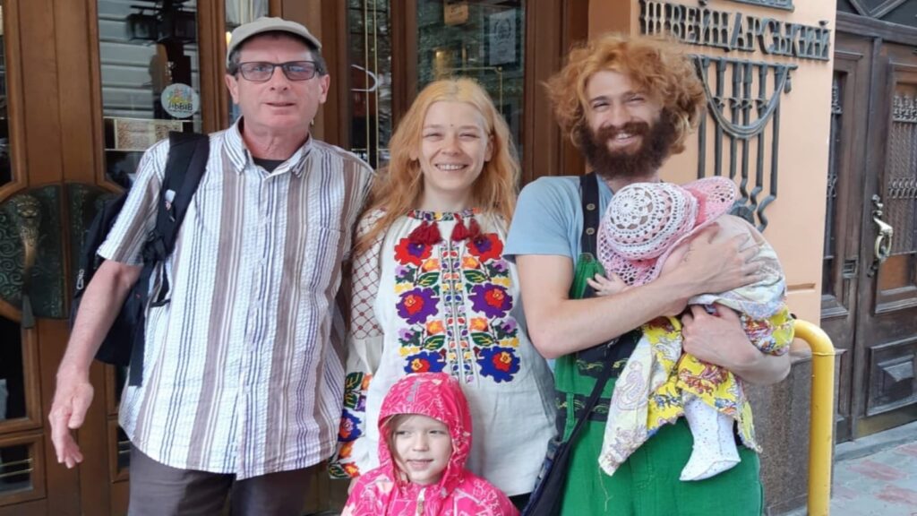 Israeli father of 2 children found with Russian mother in Karnataka cave seeks their shared custody | Bangalore News