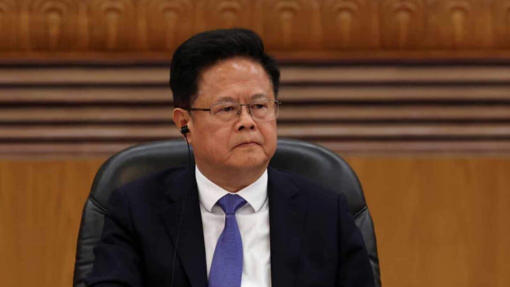 China economy to top $19.5 trillion this year, says state planner | Business News china econony