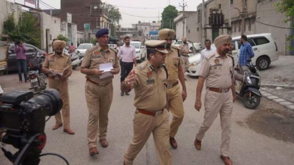 Dharmasthala secret burials: SIT accompanies whistleblower for inspection near temple town | Bangalore News