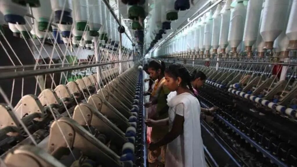 The report pointed out that India held a quarter of the global market share in textiles in the early 2000s.
