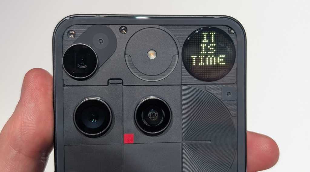 Nothing Phone (3) get Bigger Battery in India nothing phone 3 8