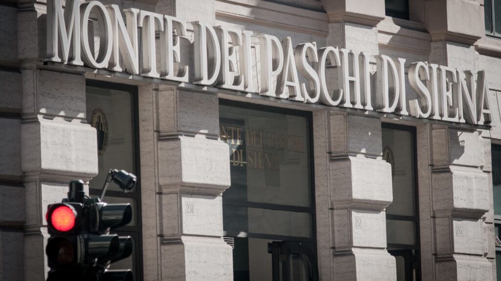 How Italy's banking M&A wave started crashing