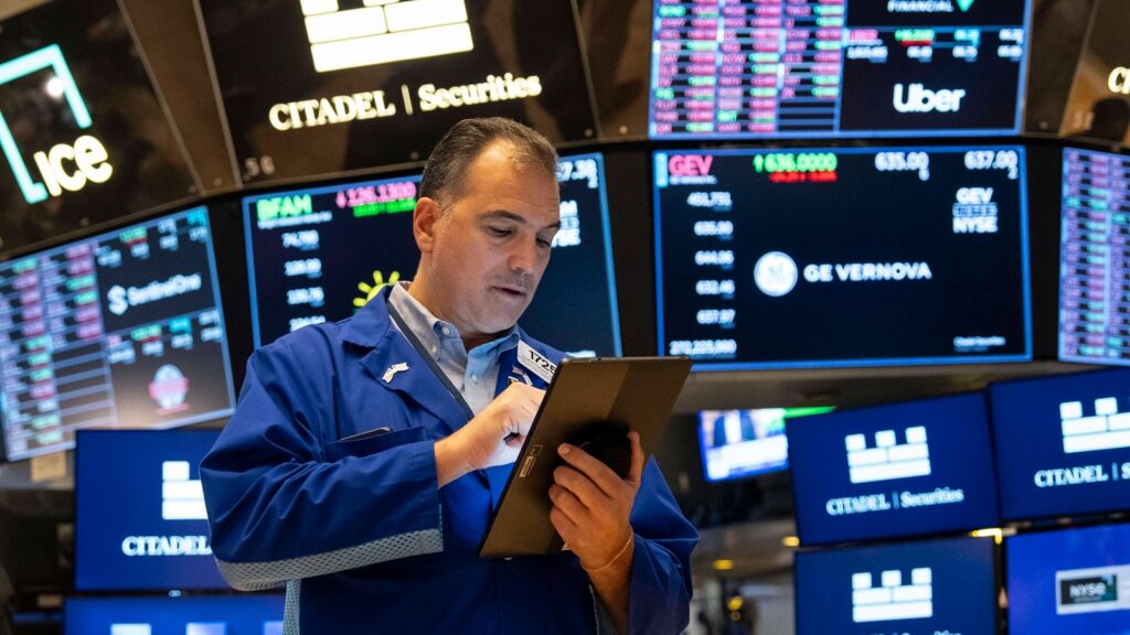 Fannie Mae, Freddie Mac’s surge on privatisation talks: Why Trump wants to monetise the US govt-owned mortgage securities giants | Business News The stock price of the Federal National Mortgage Association, known as Fannie Mae, surged 20.51 per cent to close at $9.99 apiece on Friday. Stocks of Freddie Mac, or the Federal Home Loan Mortgage Corporation, soared 20.91 per cent to close at $7.98 apiece on Friday.