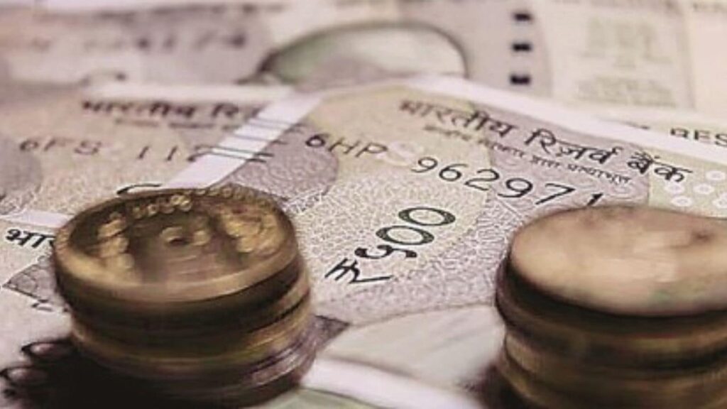 Inflows into large cap funds stood at Rs 2,125.09 crore on a net basis, compared to Rs 1,694.33 crore.