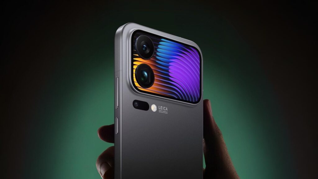 t is expected to include a triple rear camera setup comprising a 50-megapixel main camera, a 50-megapixel telephoto camera offering up to 5x optical zoom, and a 50-megapixel ultrawide camera. It might feature a construction with an IP69 rating. (Image: X/ Alvin)