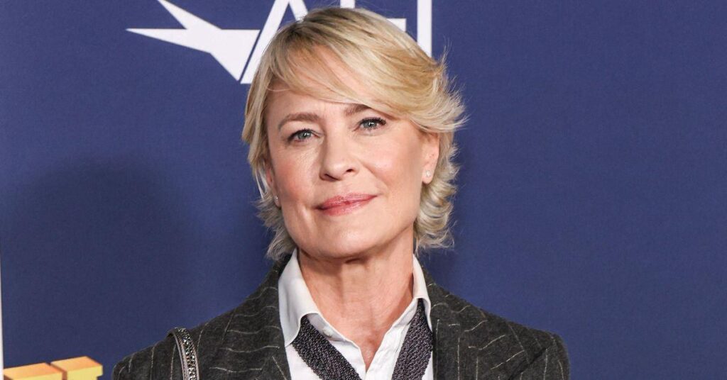 Robin Wright Flees Hollywood With a Dire Warning About America